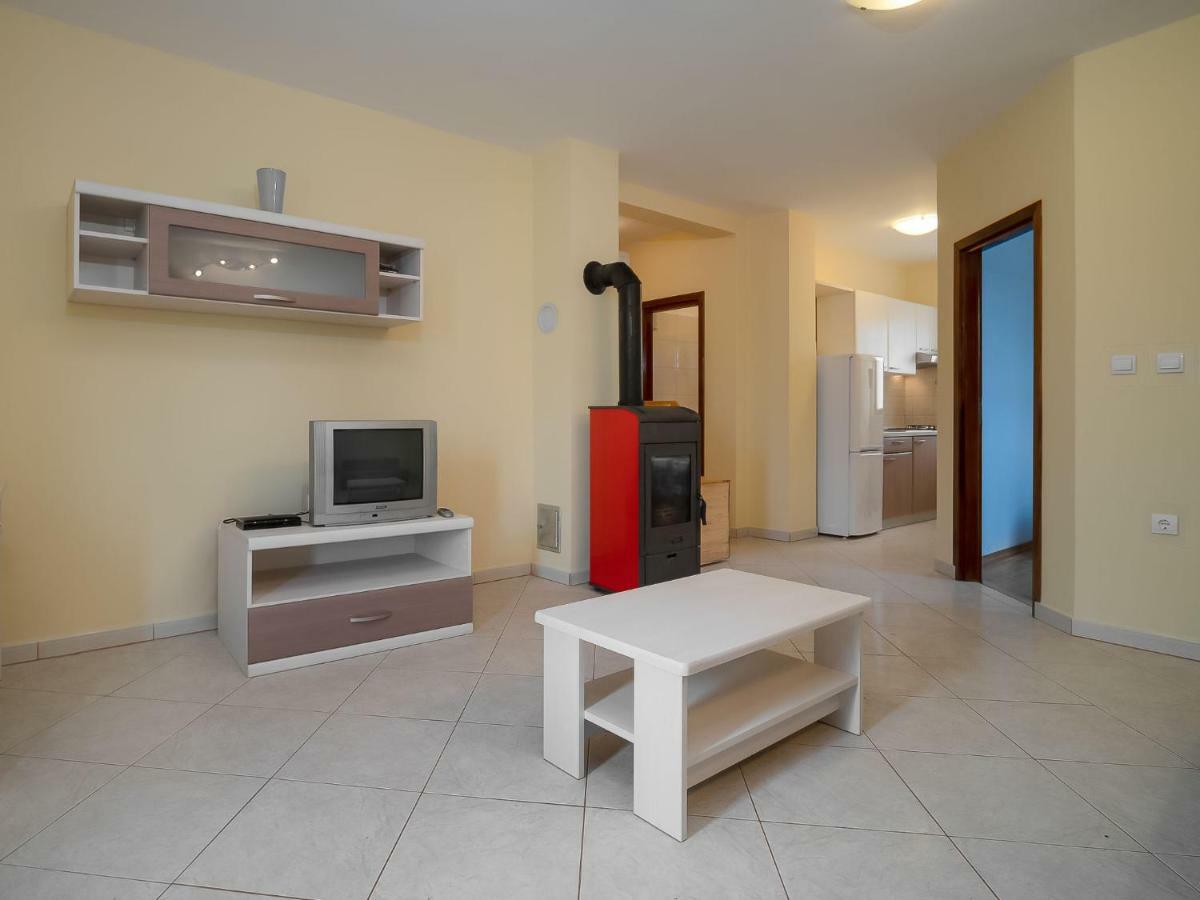 Holiday Home Mario 1 By Interhome Hreljici Bagian luar foto