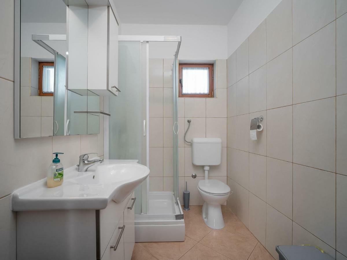 Holiday Home Mario 1 By Interhome Hreljici Bagian luar foto